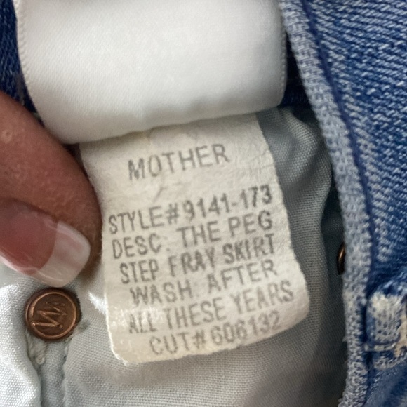 MOTHER THE PEG STEP FRAY SKIRT IN AFTER ALL THESE YEARS HI LOW RAW HEM SZ 29/LG - Picture 10 of 12